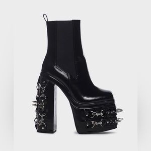 Crush Your Soul Platform Boots // Black Platform Boots
